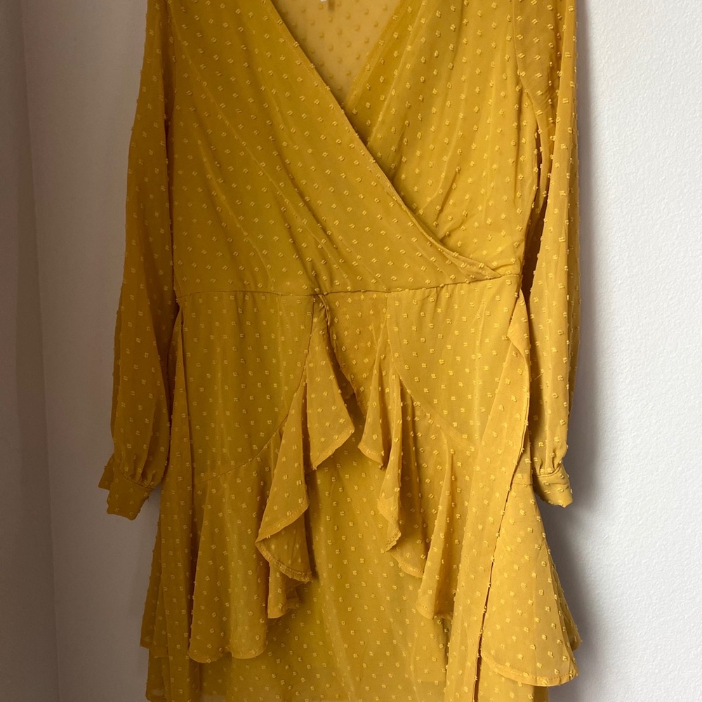 Yellow dress